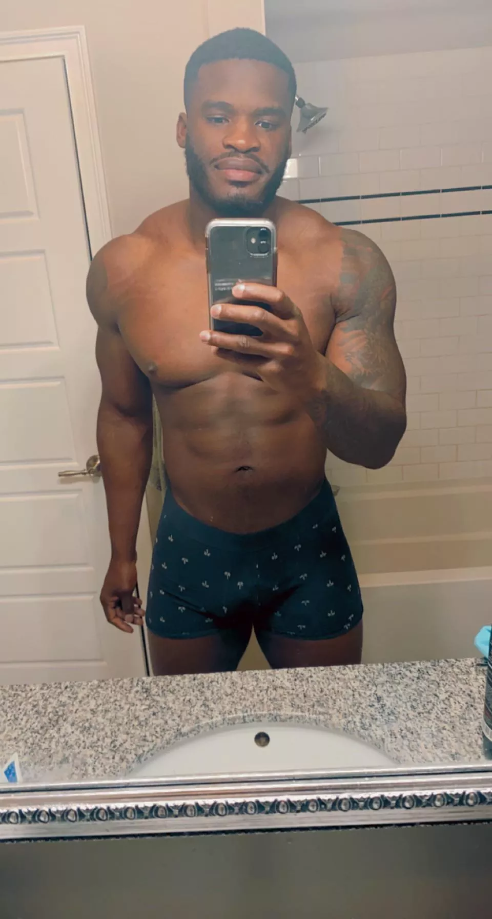 31 (M) chocolate goodness 🍫 posted by Mountain_Pie3838