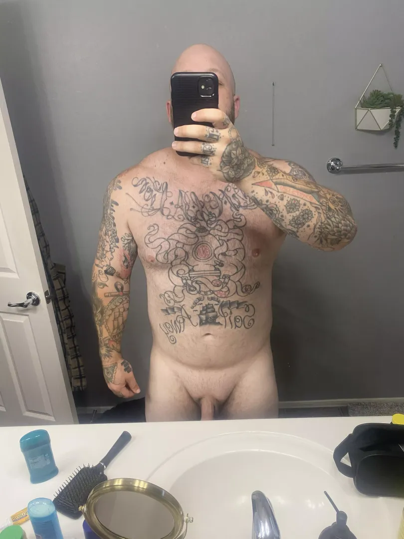 31m Anyone like married men? 😈 posted by pwrlftr491