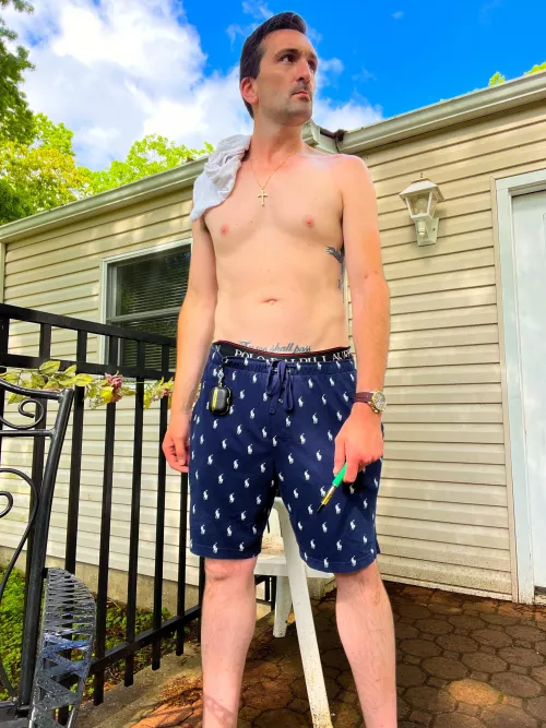 31M- i got a 10 inch cock too but go look elsewhere - for once, I ain’t naked rn. by hung_fit_n_evil