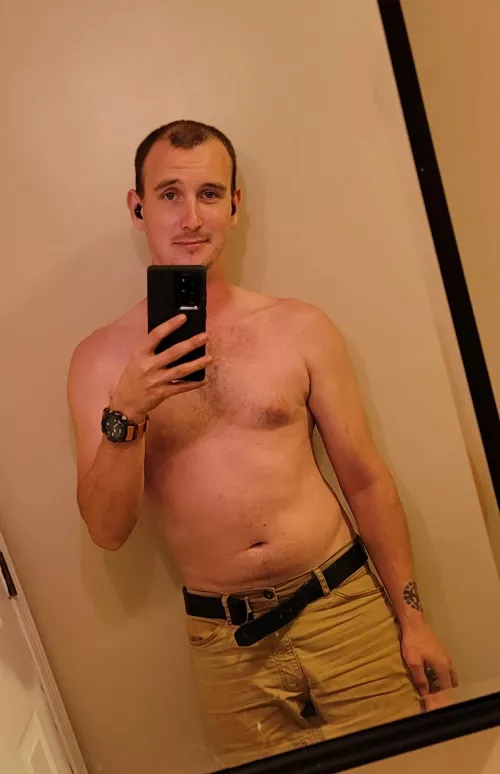 31m wnc. Need assistance with my cuckquean by 7uckyRobT