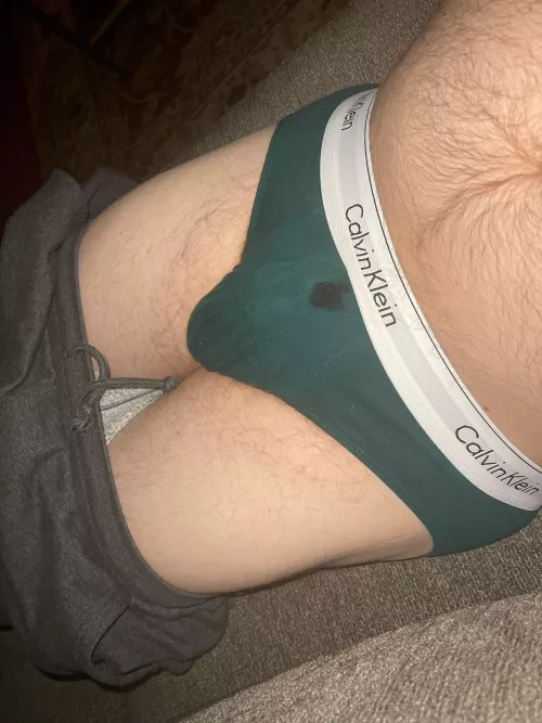 32; Briefs; Ignore the Pre 😊 by [deleted]