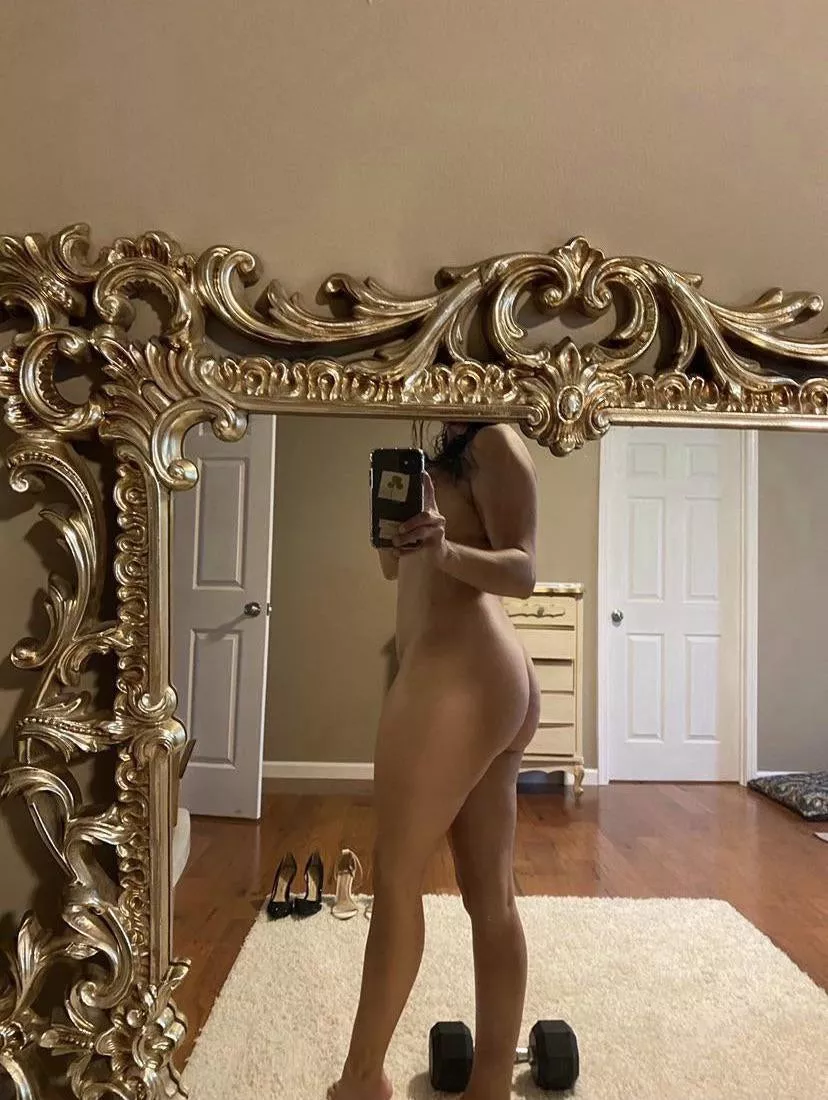 32. Called out of work today to lay in bed and touch myself. I’m so horny, it’s so bad. posted by RecentPhilosopher780