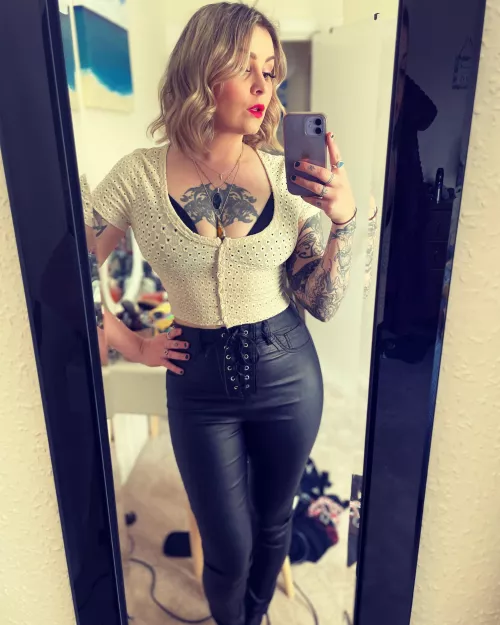 32 [F] Leather lace up trousers at 32 don’t mind if I do, happy birthday to me!! by Appropriate_Pie4094