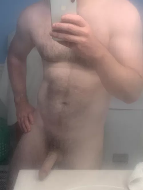 32 [M] Haven’t posted on a while and missed it. Sorry for the shower steam by throwawayfun303