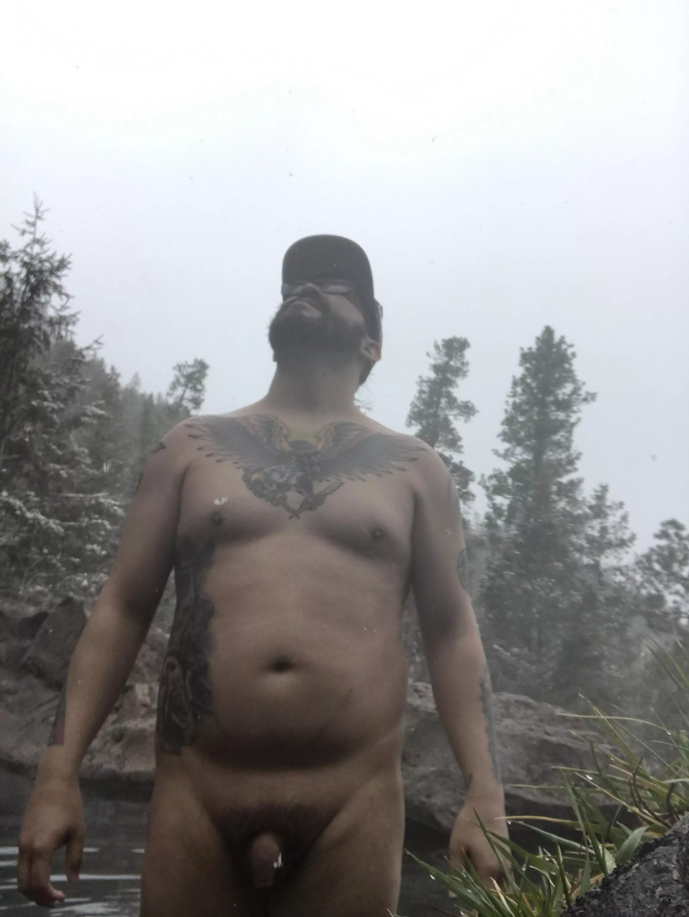 32m - 214lbs - 5’11 looks like snow posted by SalohciN-Acab