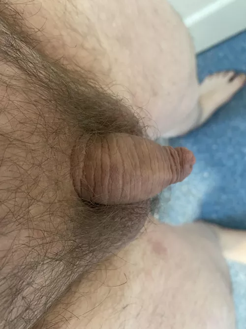 [33] About to get a shower and wank by TobiasValentine