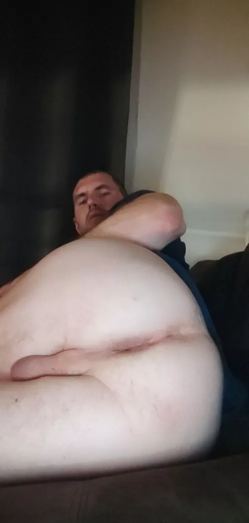 (33) I'd love to get some cock in my boypussy by bottomboy32