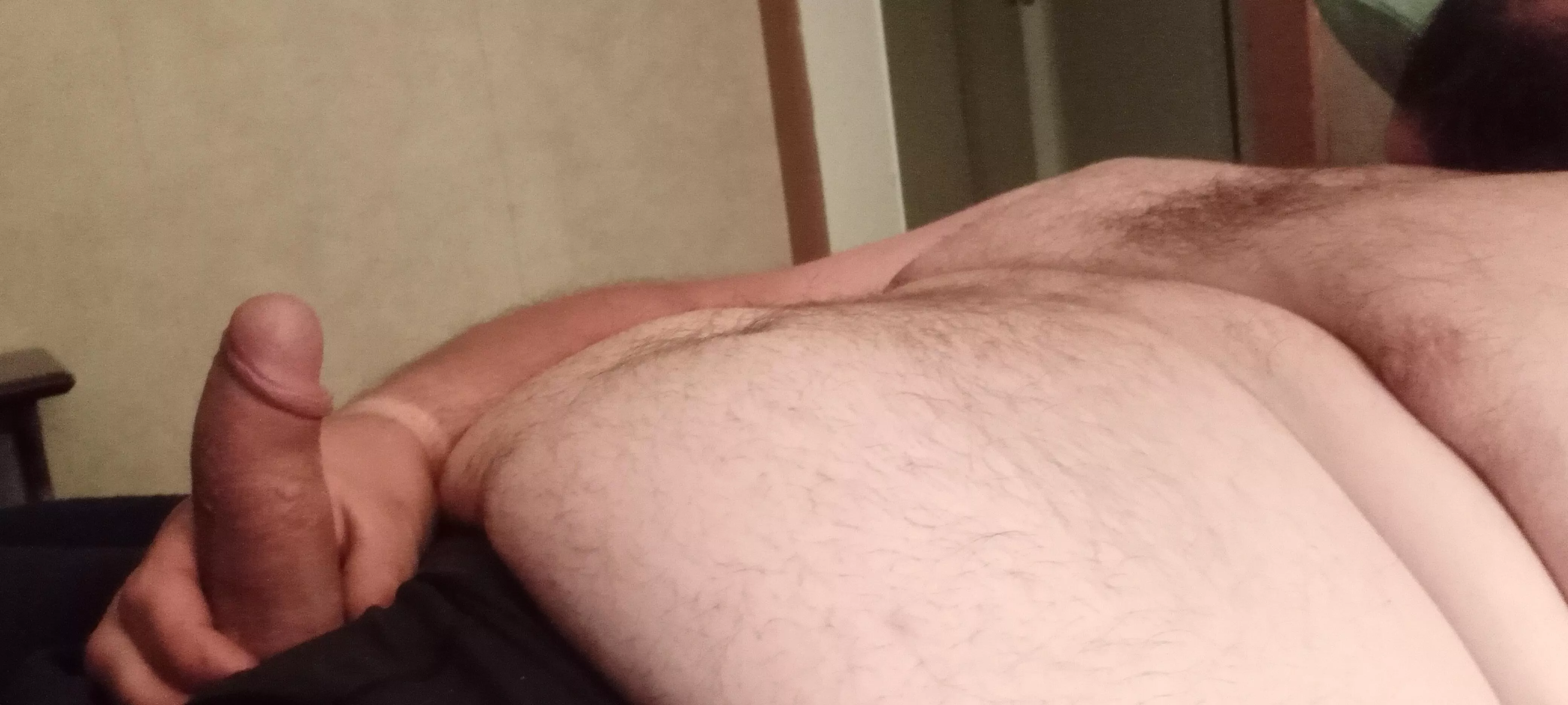 [33][oc] just relaxing this evening posted by Dismal_Strawberry653