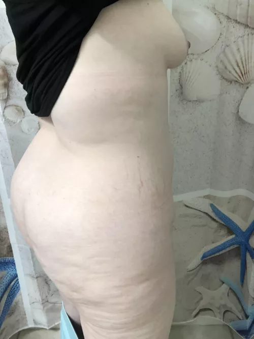 34 MILF by MicroscopicJedi87