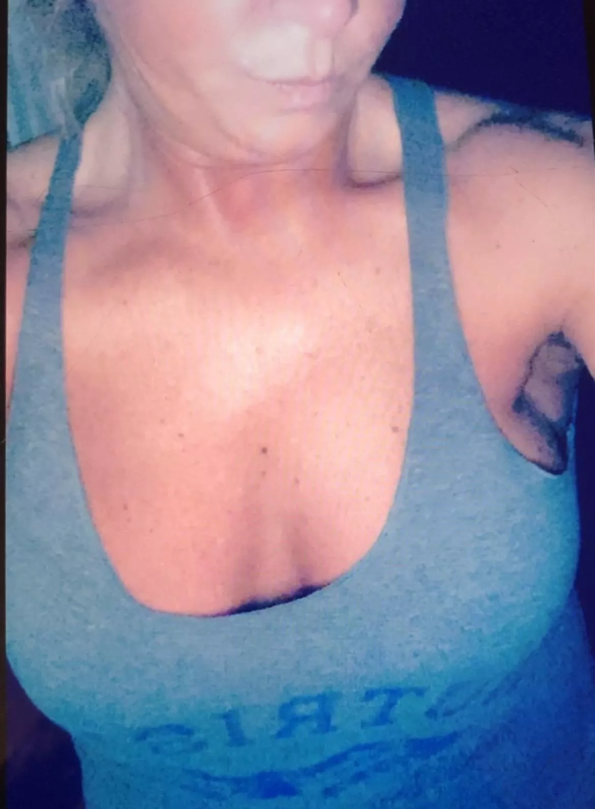 34dd posted by sluttysouthernerz