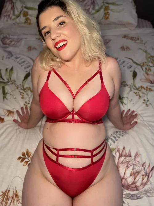 34yo mom of 3. Do you like it when mommy dresses up for you? 😏 by adventuroussidelines