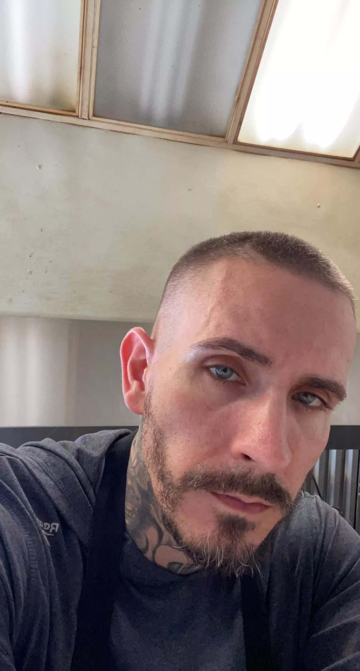 34yr old posted by daddymichaeldom