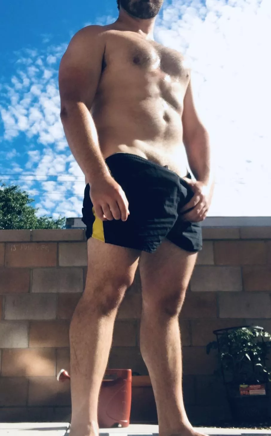 [35] It’s work from home lunchtime; join me for the rinse? posted by DownDogInTheFog