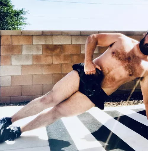 [35] Would you be my summertime neighbor? by DownDogInTheFog