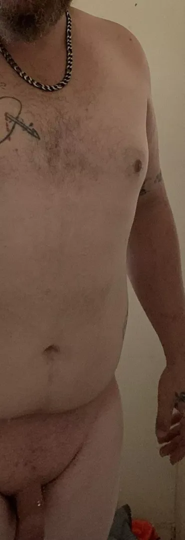 35m feel body conscious. How do I look by mrechos86