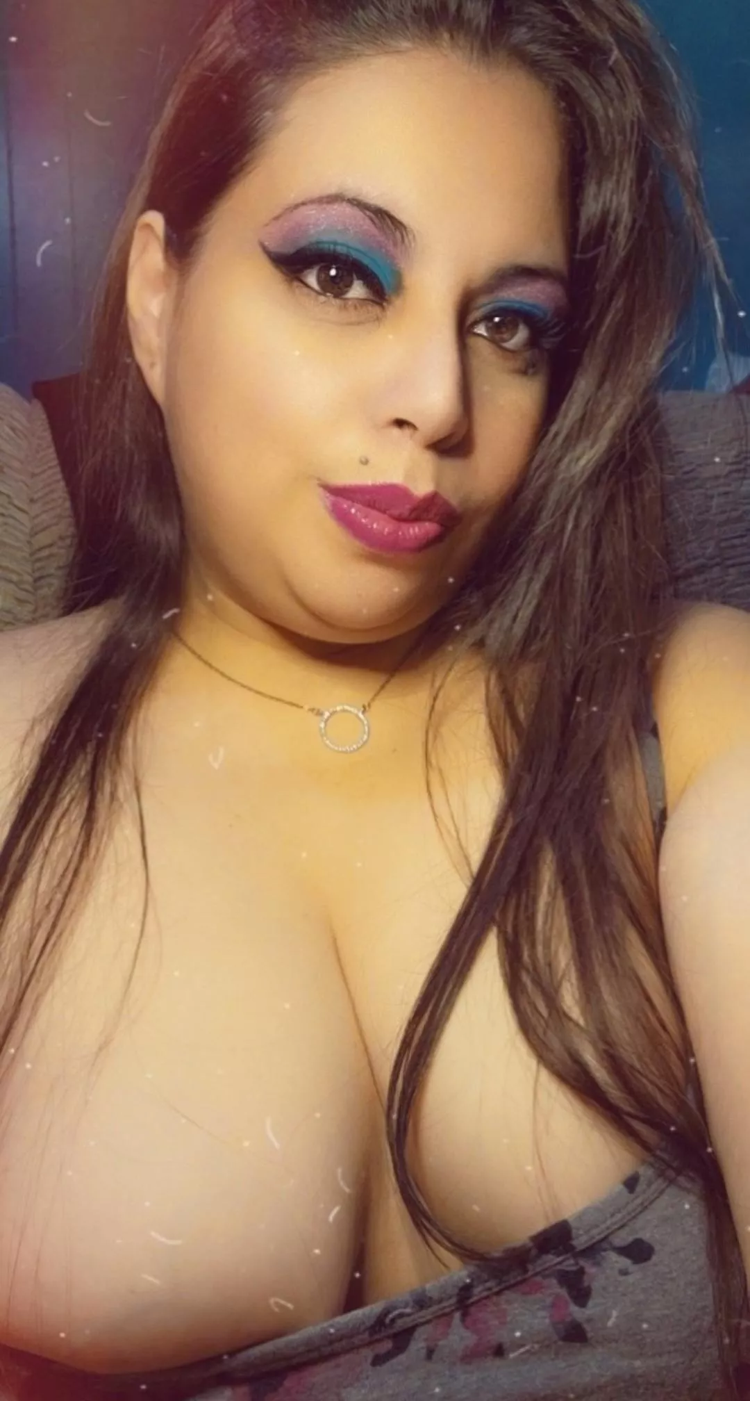 36 year old Thick Milf for you 🥰 posted by VixenCupcake