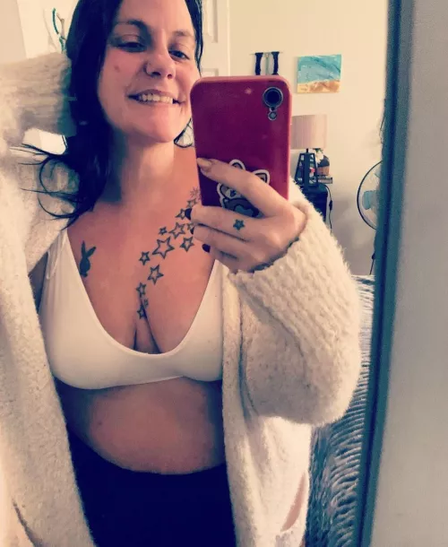 {38f} Your Attention Is Sooo Addicting 😍 by Flava_Crave