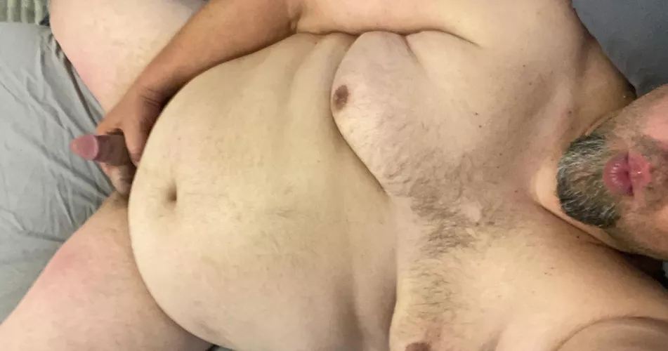 39 chub. Looking to chat. HMU by Hairy-Profession-796