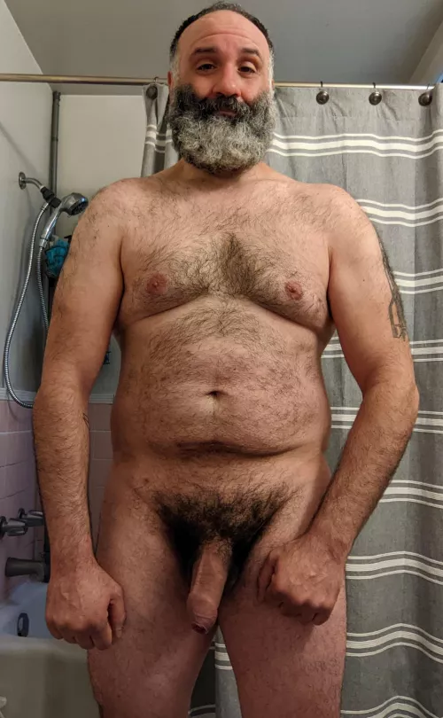 [39] not much, just chilling by tucotorresx