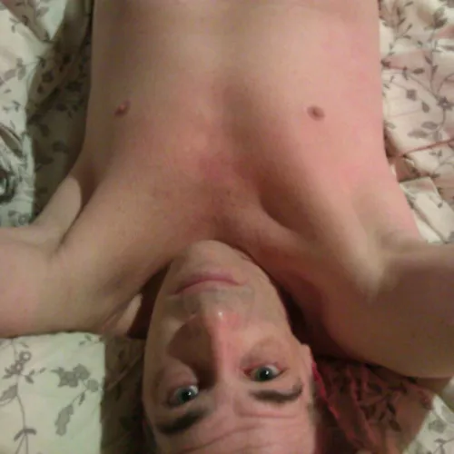 39 Oral piss drinking slave here, Looking for local men to feed me piss regularly. by SluttyToiletSlave