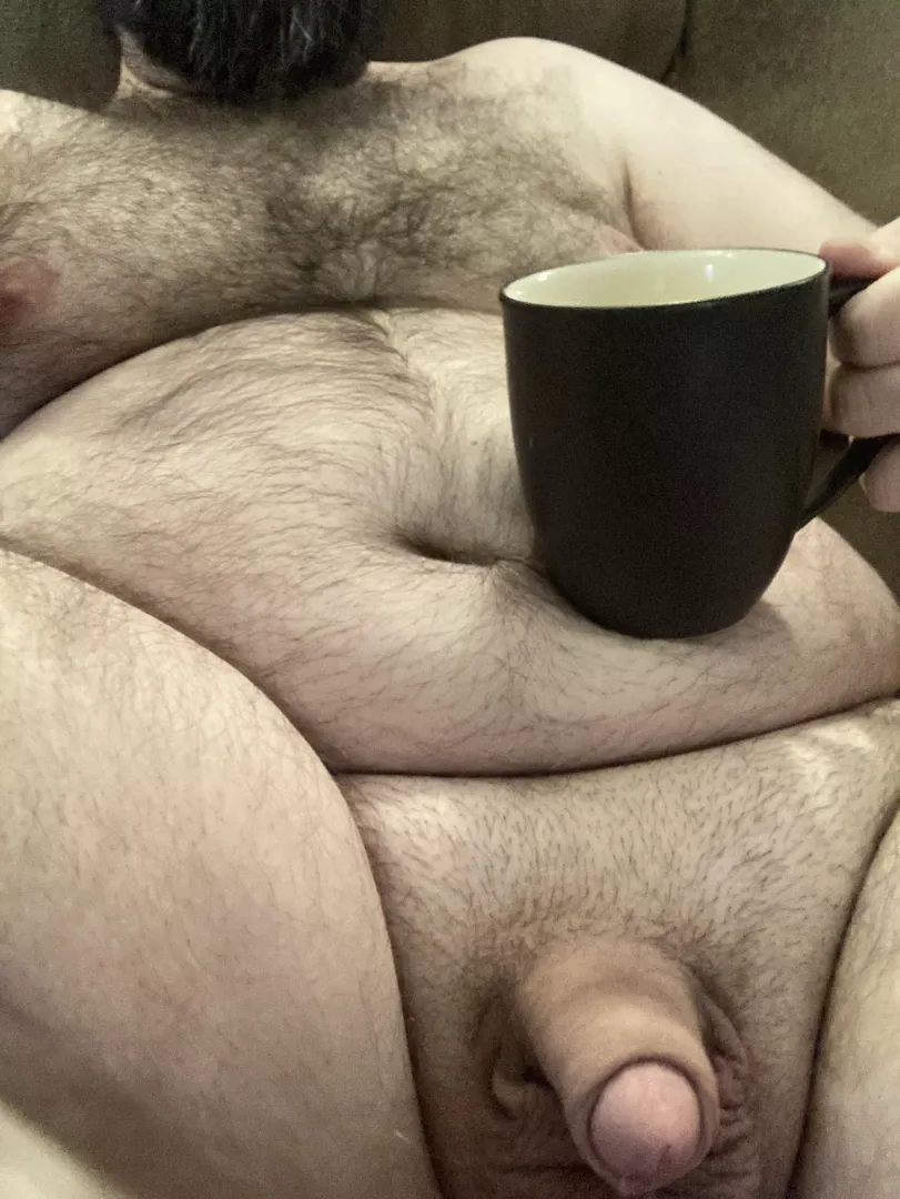 [39] Shower? Coffee? Clothes? Two outta three ain’t bad posted by TheHoss5150