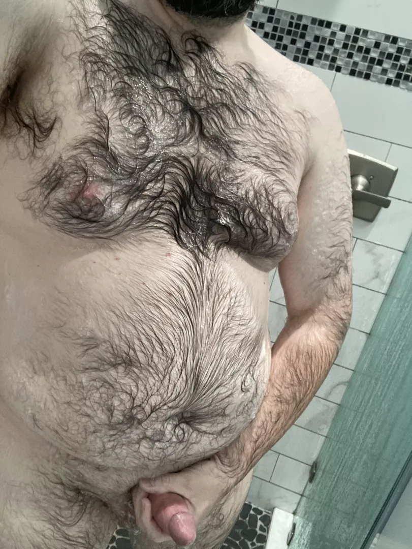 [39] Vacation shower by TheHoss5150