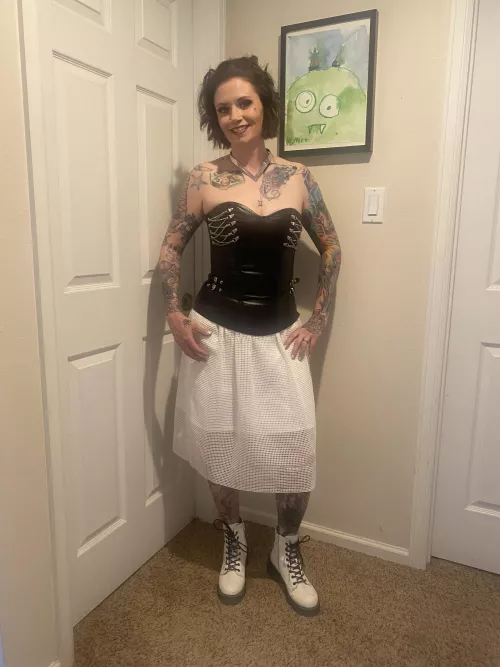 39 with 2 kids, but I feel 25. by FranchescaLove6