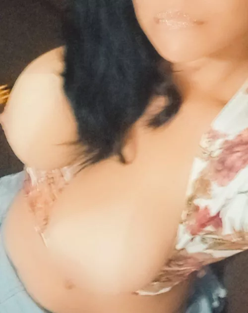 39y im good for you?? by sweetwoman39