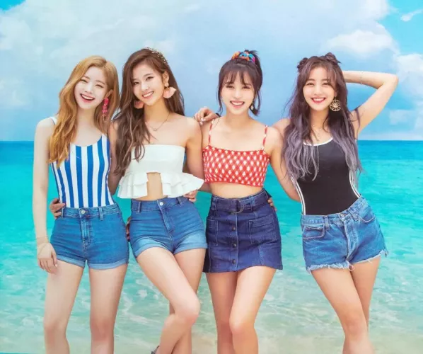 [4] beach side by Psychological-Gain51