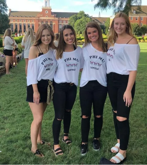 [4] Campus girls by Resident-Low-2261