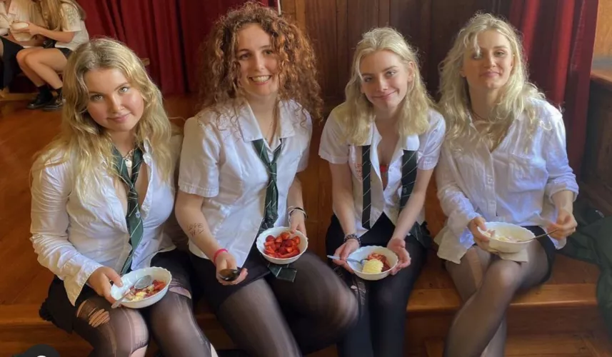 [4] desserts by nnuuttyy