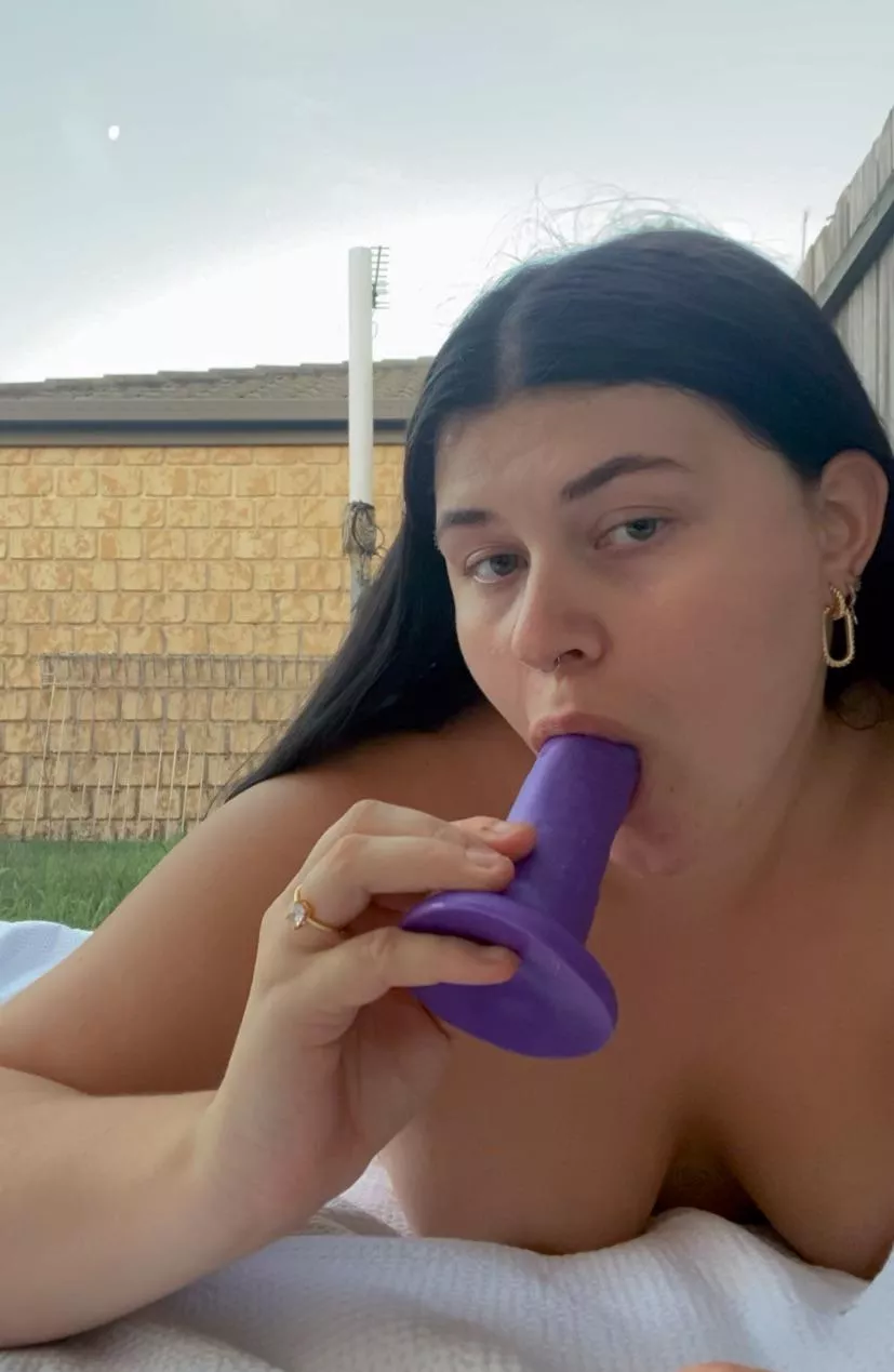 🚨$4 flash sale🚨 posted by MaiGen_mOlly