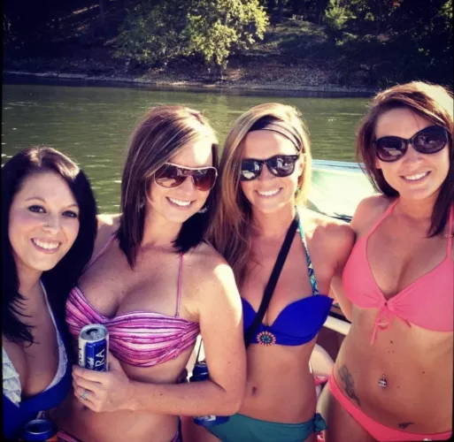 [4] River Babes by hybridchicken2000