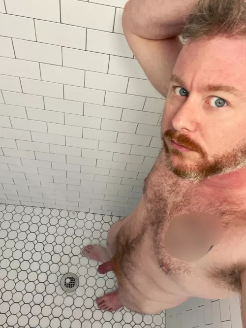 [40] showing face for a change by dertels