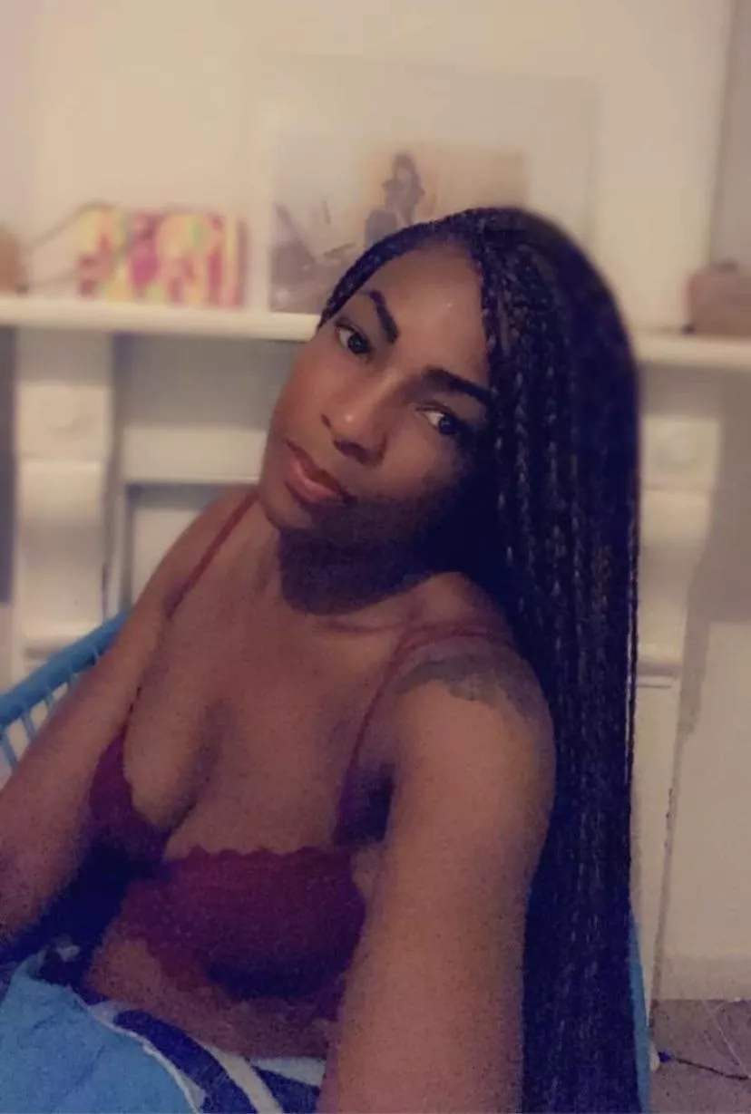 40 year old milf : your opinion ? posted by AzertyGeek