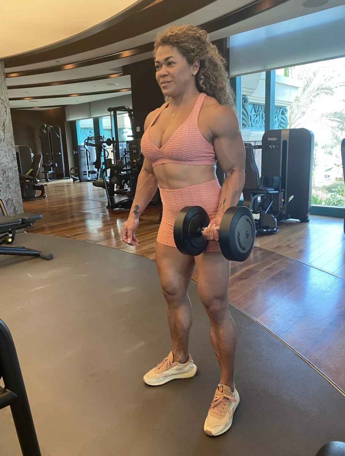 40lbs easy… posted by amymuscle