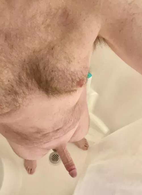 [40s] midwest dad has been turned on since my shower this [m]orning. Now I need to finish in my office. Help! by BN-forfun