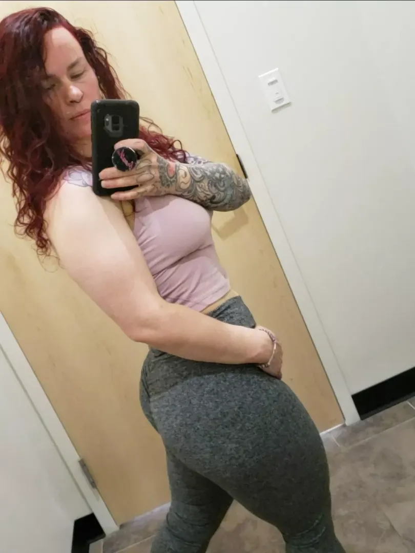 4'11 THICC MILF MATERIAL. XO posted by therealmadisonmonroe