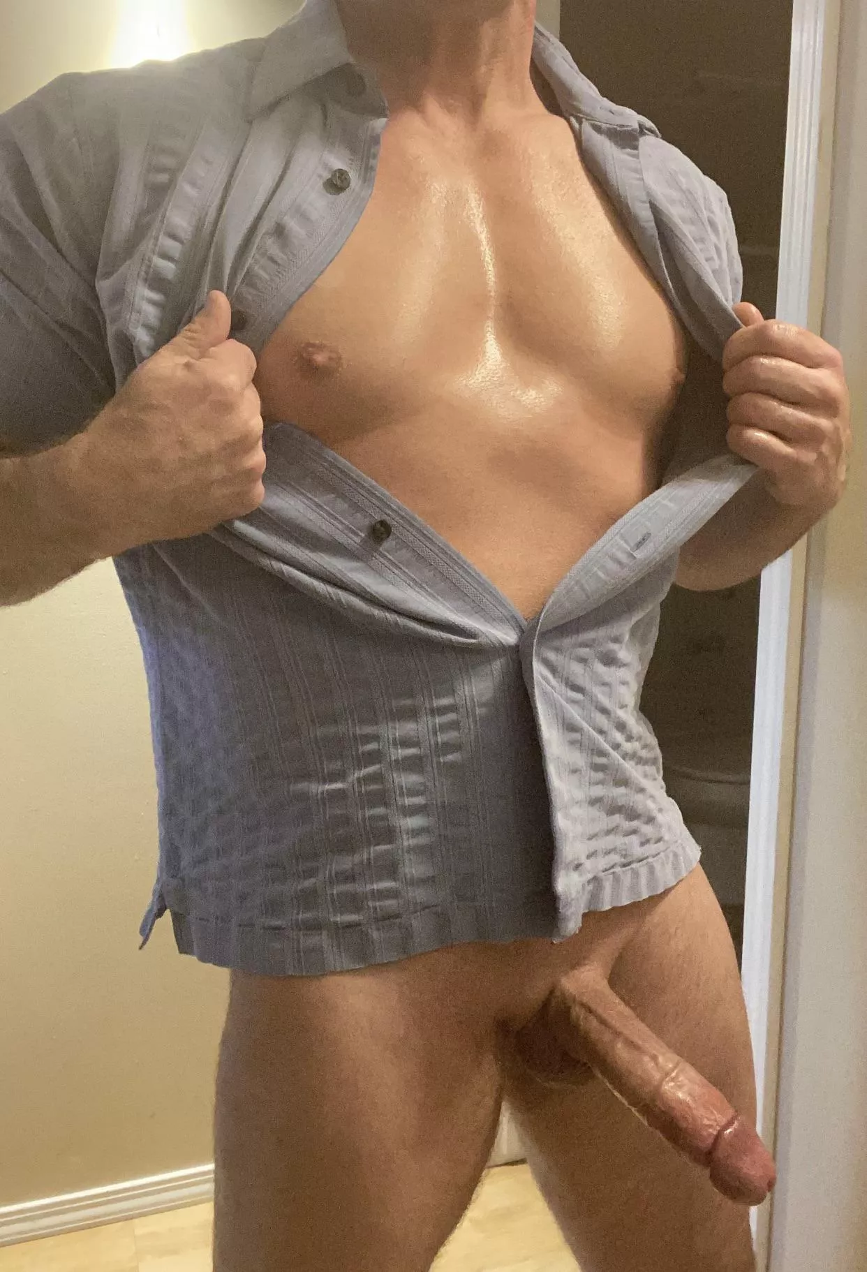 [42] Bottomless in blue posted by HandsomeHercules