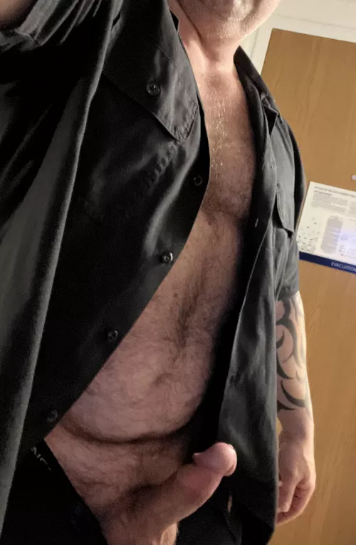 [42] looking… in the 407 by electric_road_guy