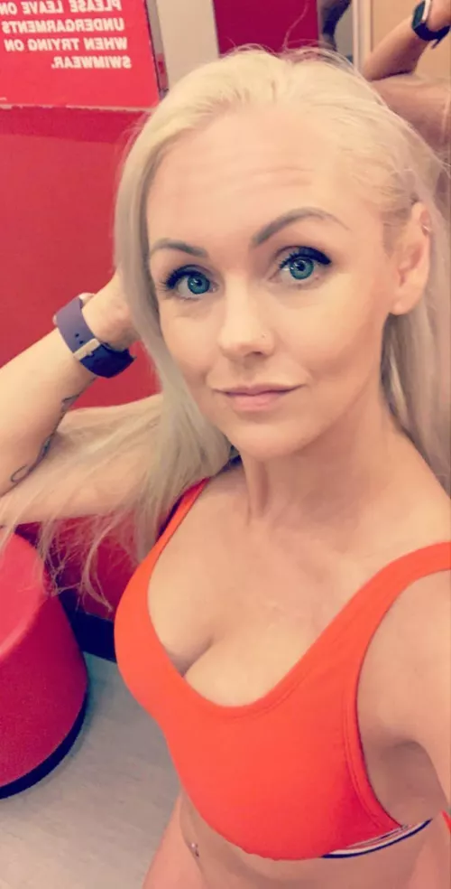 42F ready for it by TheRealAnimeLanie