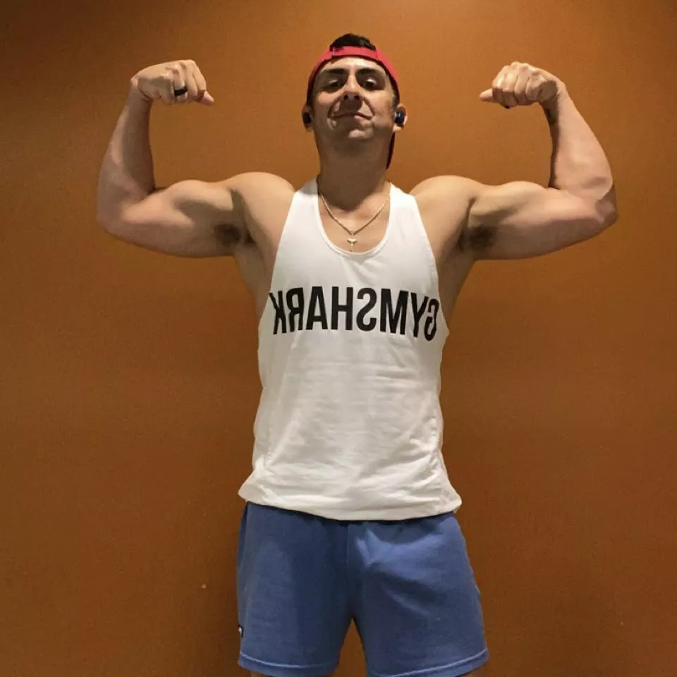 [44] Daddy's in the house! posted by TxJakeJake22