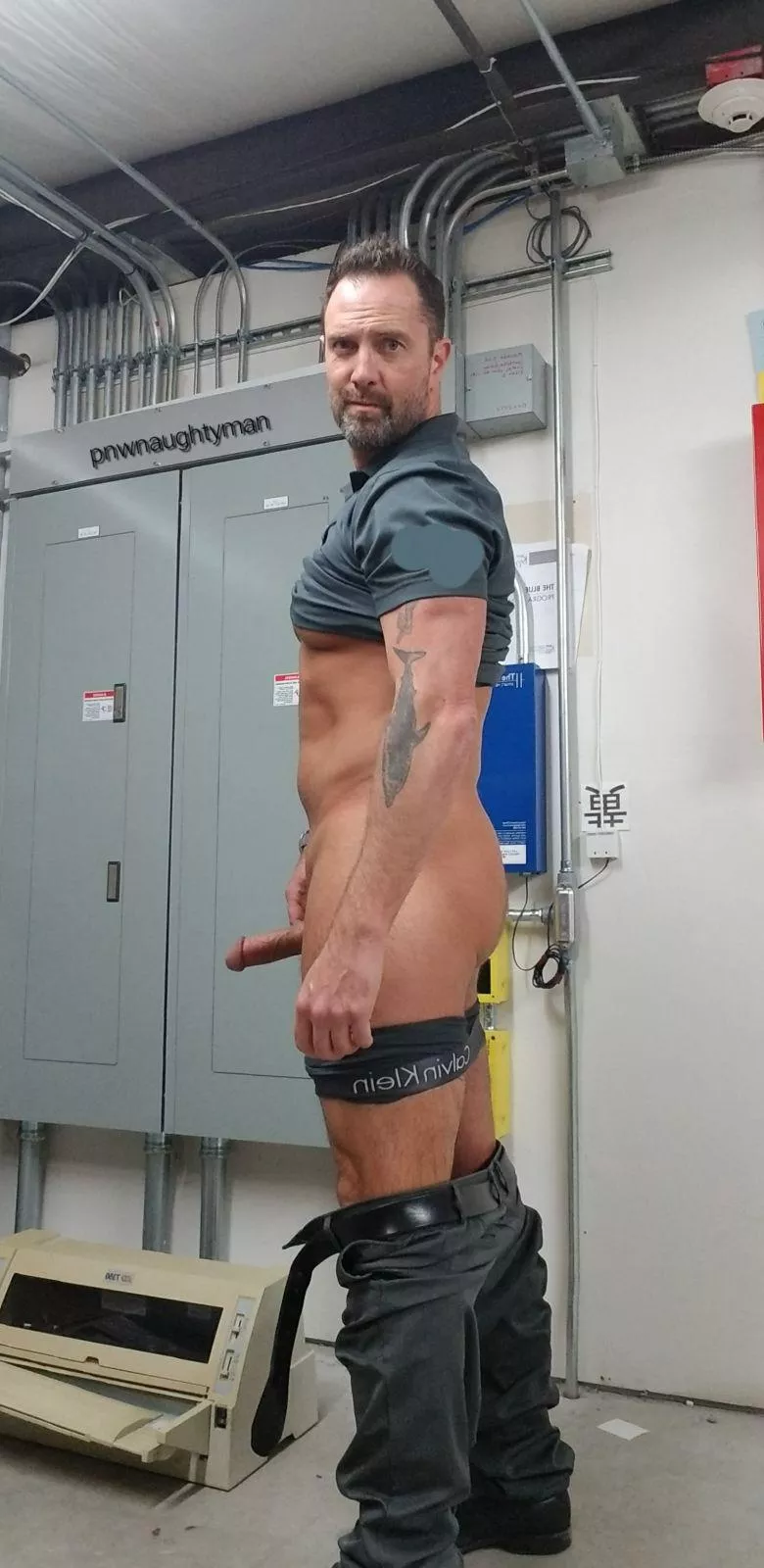 (44) It's been a day.... sneak away for a little stress release? 😈 posted by pnwnaughtyman