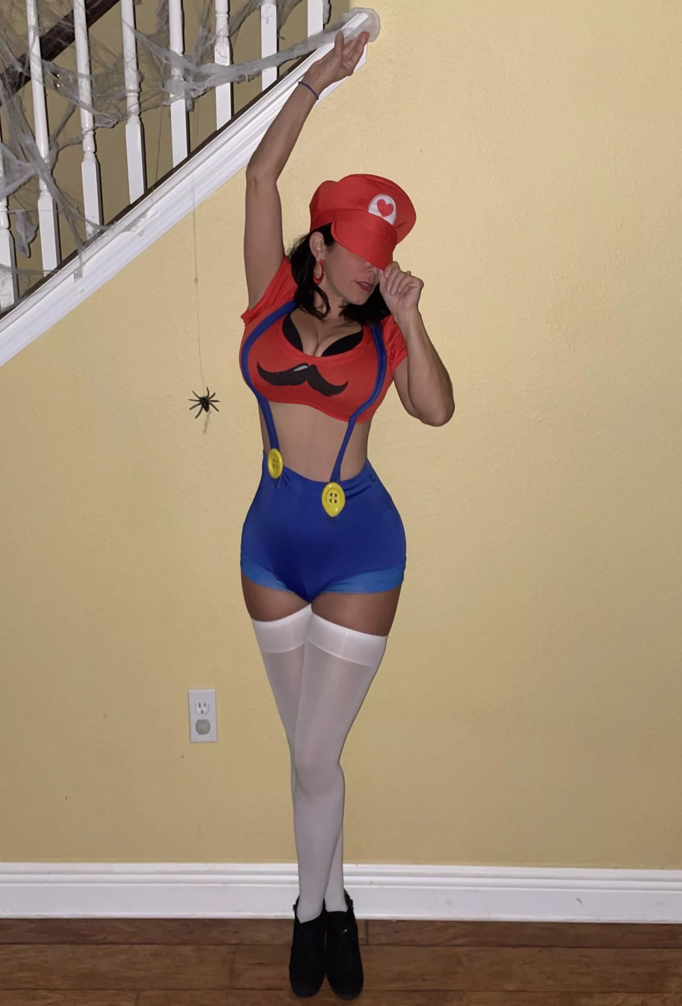 44F Mom of 4. posted by West_Ad802