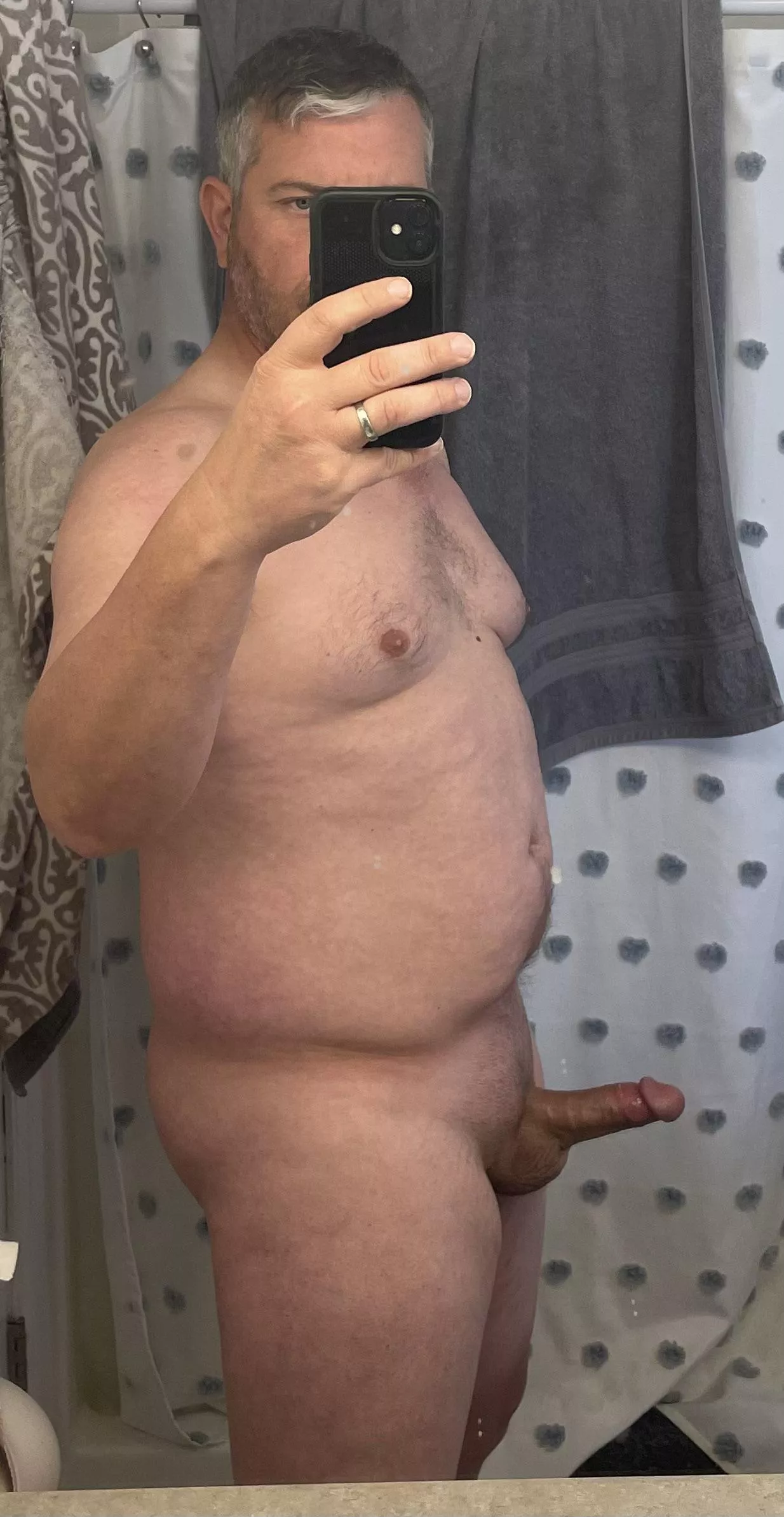 [45] happy hump day y’all posted by Alone-33