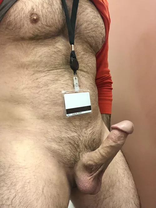 [45] Stuck at work on a Friday! Horny and wish you were here! NYC by danifun1980