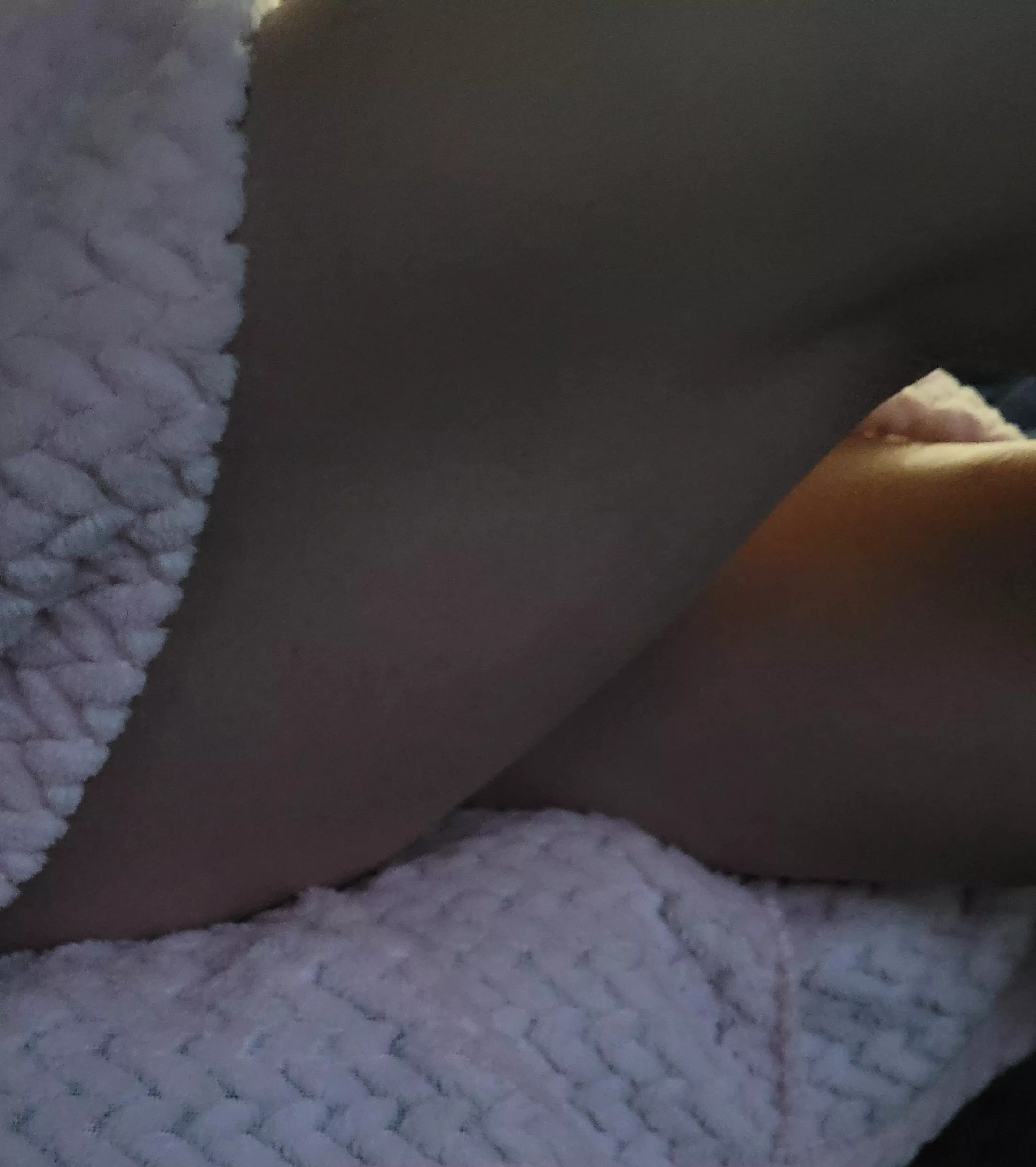 45y mom..want see what's underneath 😈 posted by BeachDisastrous7249