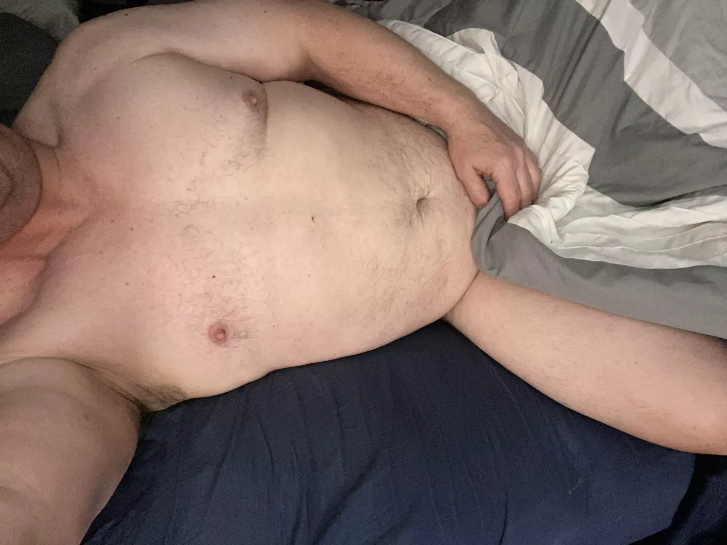 [47] Daddy is waiting for you in bed baby…who wants to see what’s under the covers? Send a chat and let’s talk it over…. posted by Big_Boy1510