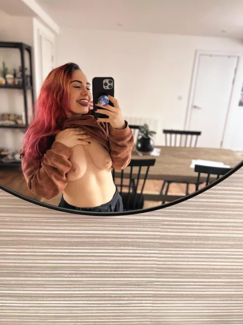 4ft 8” little cutie 🥰 by power_midget