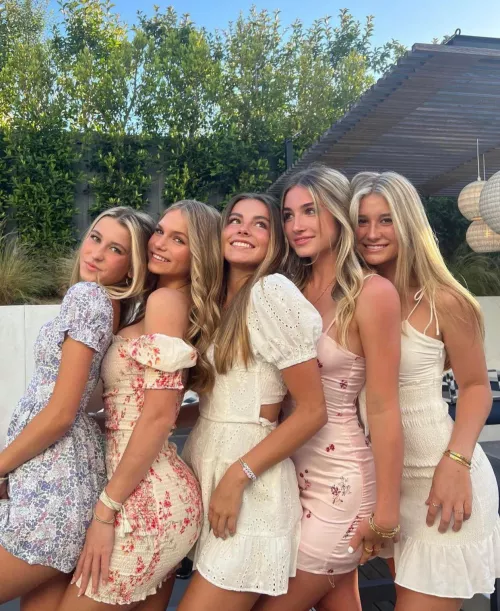 [5] Amazing! by outtatrydis